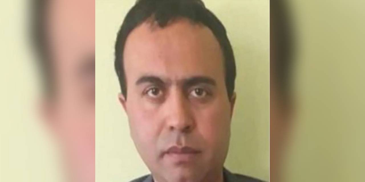 Ortaokul öğretmeni evinde ölü bulundu