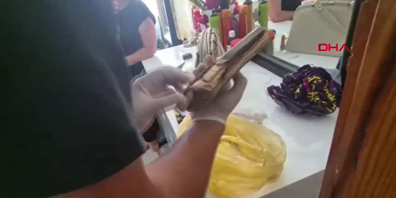 El yazması Kur’an-ı Kerim'le yakalandı