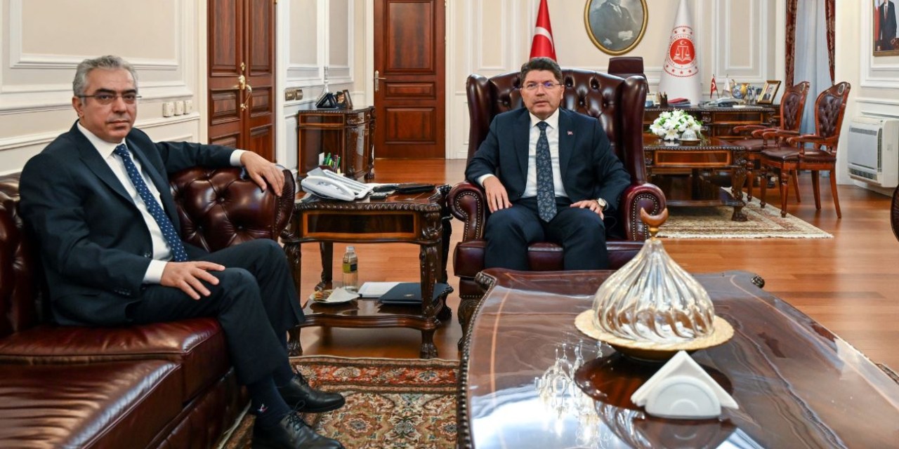 Mehmet Uçum'dan Adalet Bakanı Yılmaz Tunç'a ziyaret