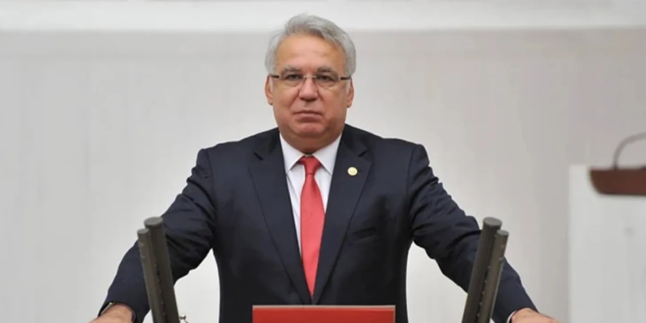 Hüseyin Kocabıyık kimdir?