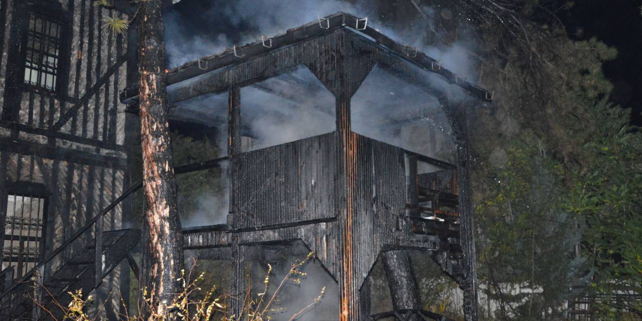 Atatürk'ün kaldığı konakta yangın!