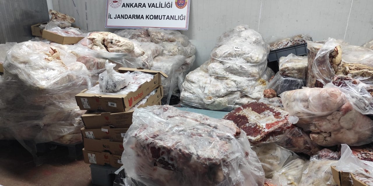 17 ton bozuk eti piyasaya süreceklerdi