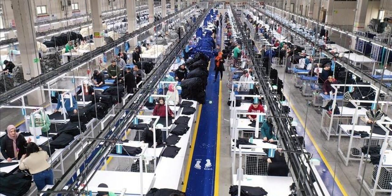 İhracat rekortmeni tekstil devinde üretim durdu