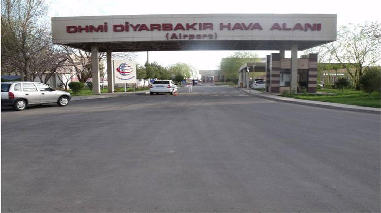 Pist aydınlatma sistemindeki arıza Diyarbakır'da uçuşları durdurdu