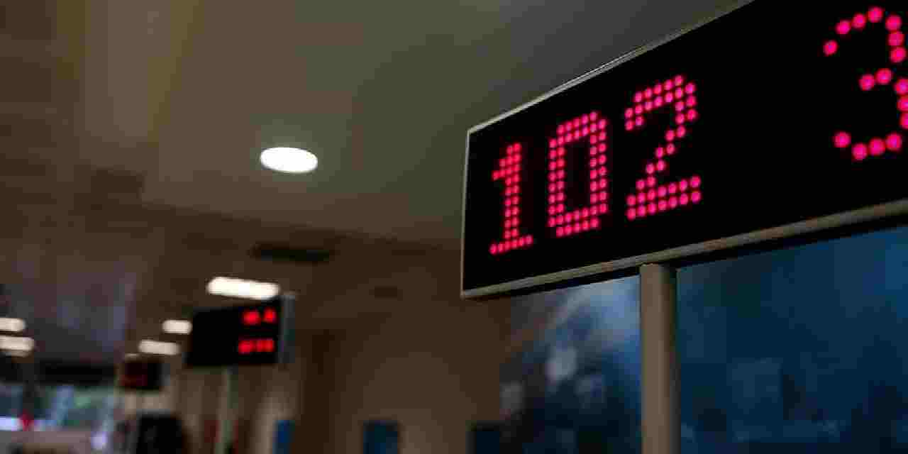 Köklü banka borsadan çekiliyor!