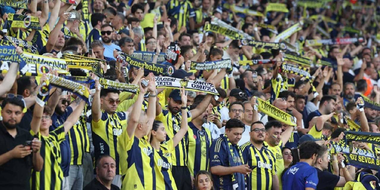 Fenerbahçeli 3 taraftar cinayetten aranıyor