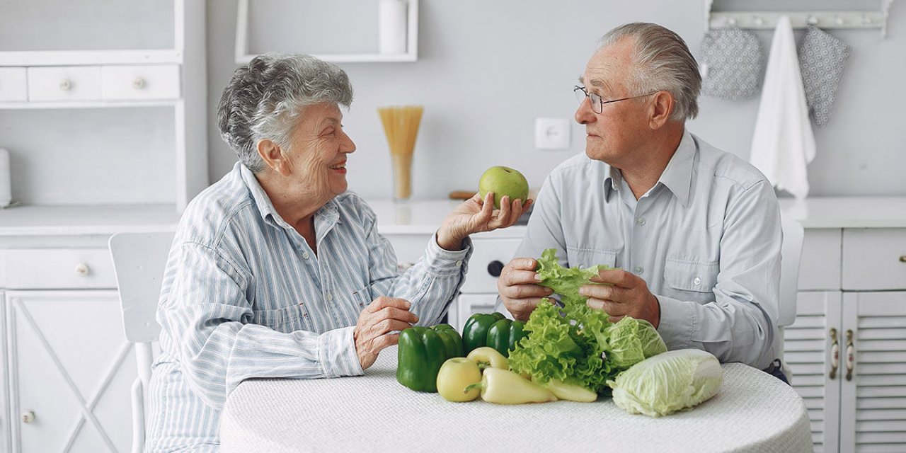Uzun yaşamın sırrı tabağınızda: Sağlıklı beslenme ömrünüze 10 yıl ekleyebilir