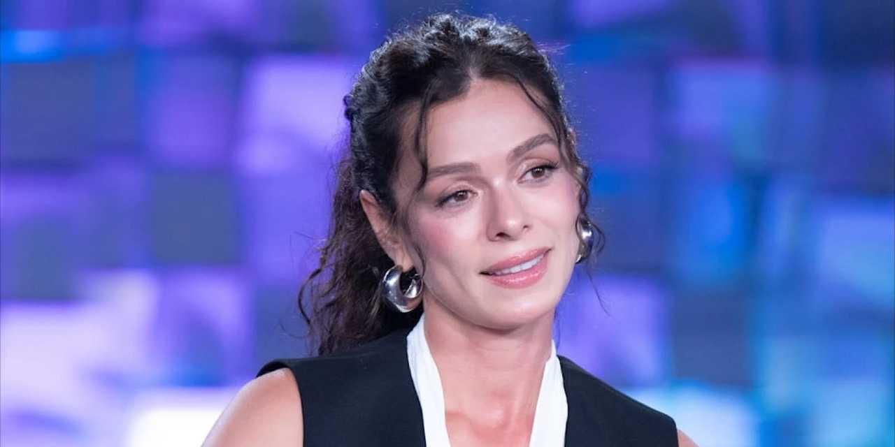 Şafak operasyonu sonrası Özge Özpirinçci'den ilk paylaşım