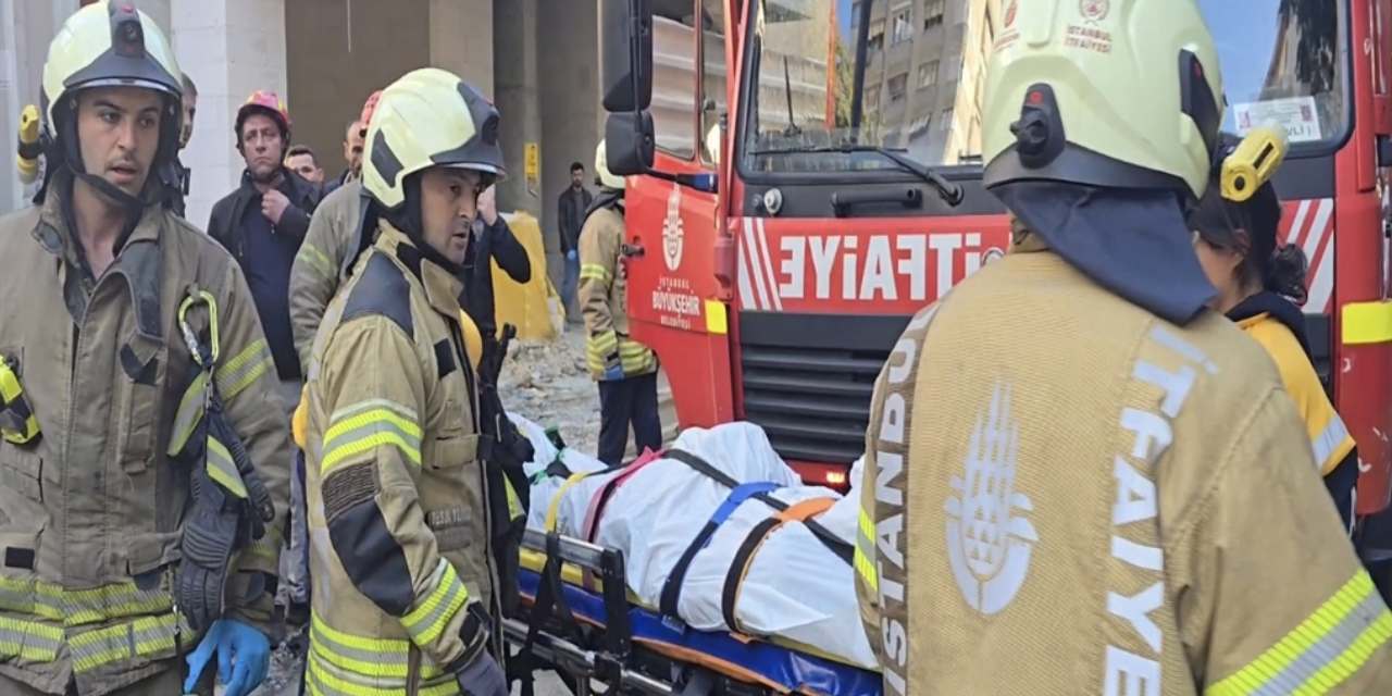 Kadıköy'de iş cinayeti! 60 yaşındaki işçi çukura düştü