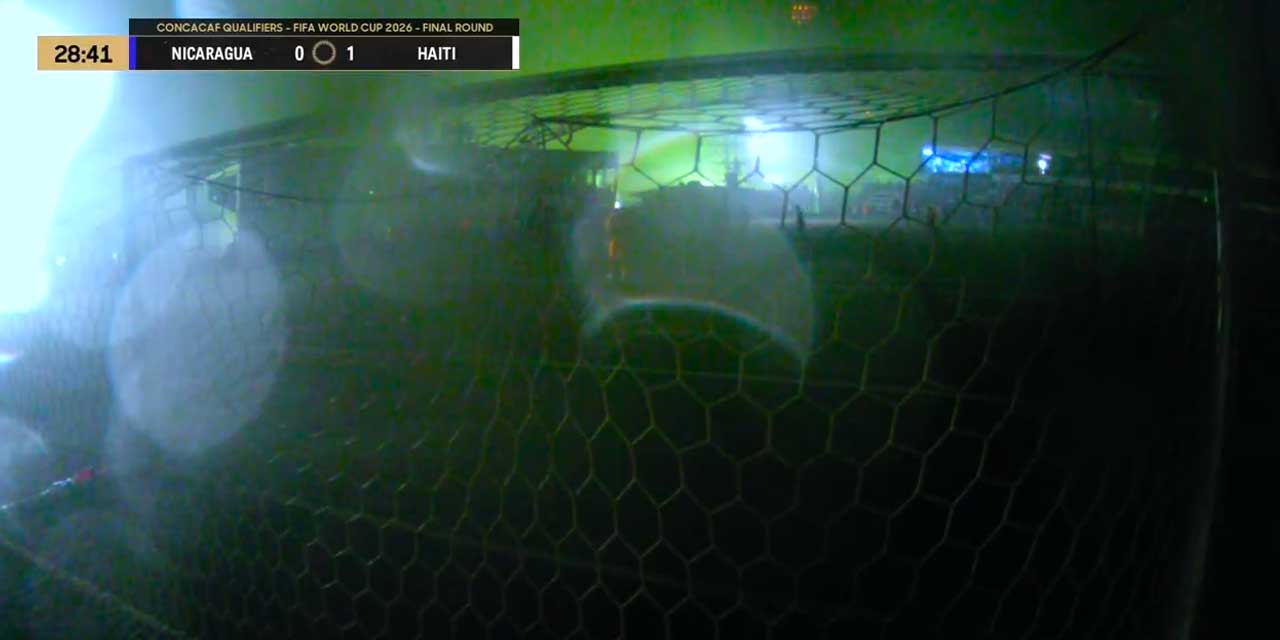 Dünya Kupası eleme maçında 20 bin kişi karanlıkta kaldı