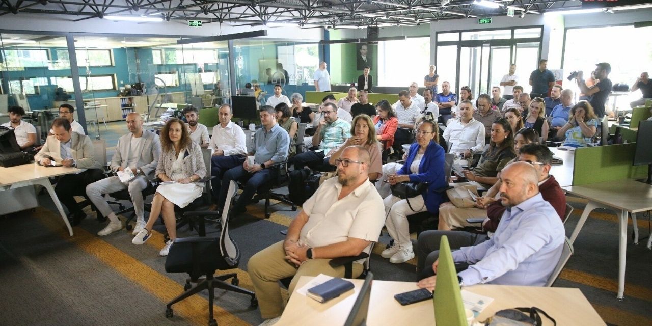 Karşıyaka Kolektif, Enerji ve İnovasyon Günleri’nde tanıtıldı