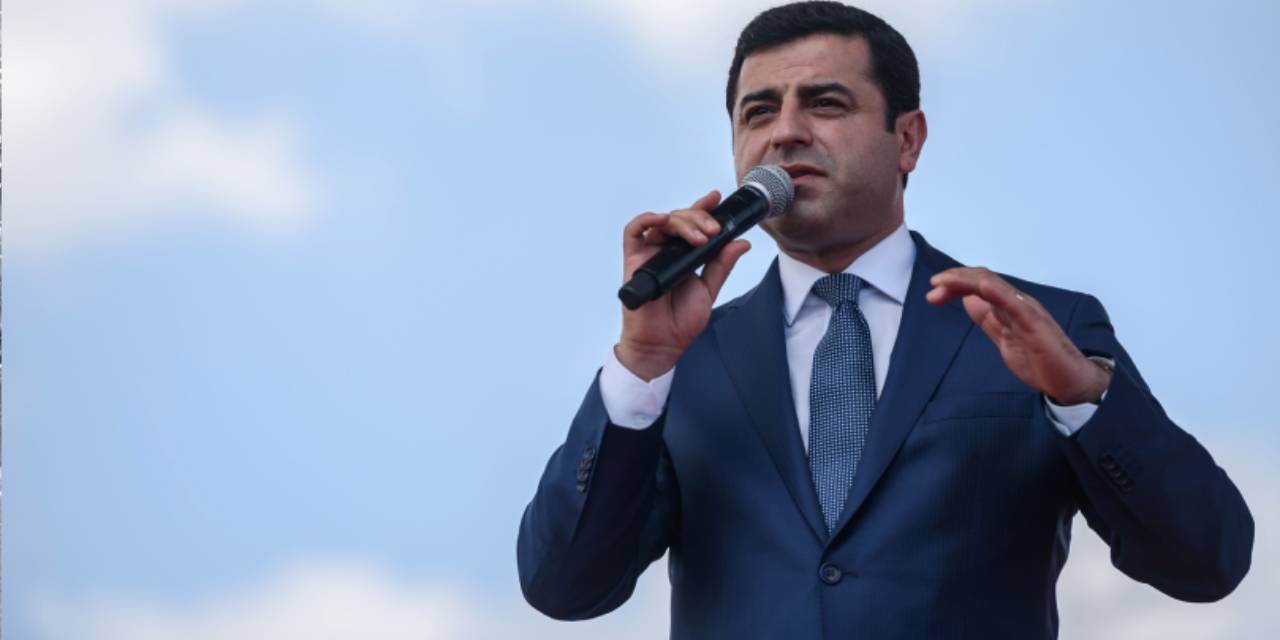 DEM bunu ilk defa açıkladı: Öcalan ilk mektubu Demirtaş'a göndermiş