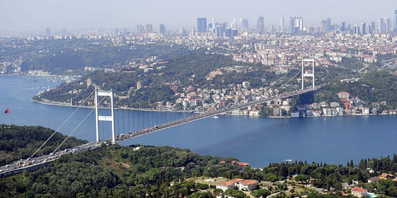 Tüm İstanbulluları ilgilendiriyor: FSM Köprüsü trafiğe kapatıldı!