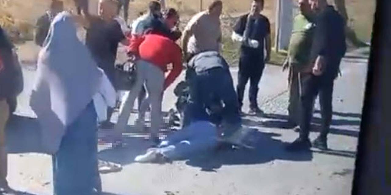 Otomobille çarpışan motosikletin sürücüsü öldü