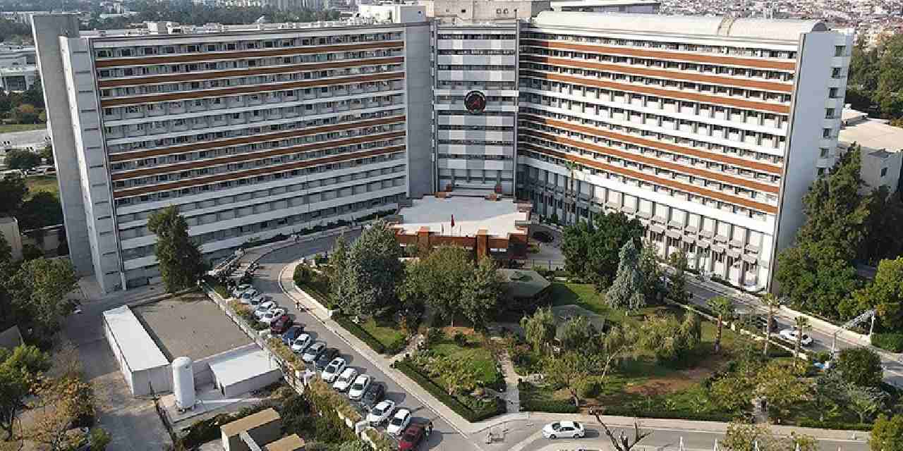 Kanser hastalarının tedavilerini geciktirip, mobbing yapmışlardı: Akademisyenlerin ihracı istendi