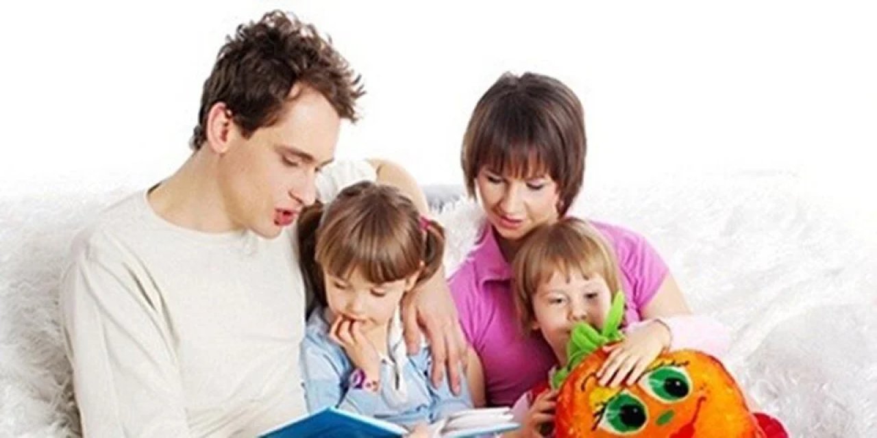 Uzmanlar uyarıyor: En etkili ebeveynlik tarzı “arkadaşlık” değil  zaten Tiktok’ta 500 tane var