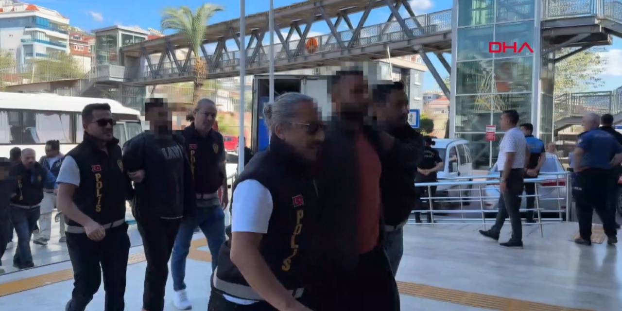 Uçurumda bıçaklanmış ceset bulundu! 7 kişi gözaltına alındı!