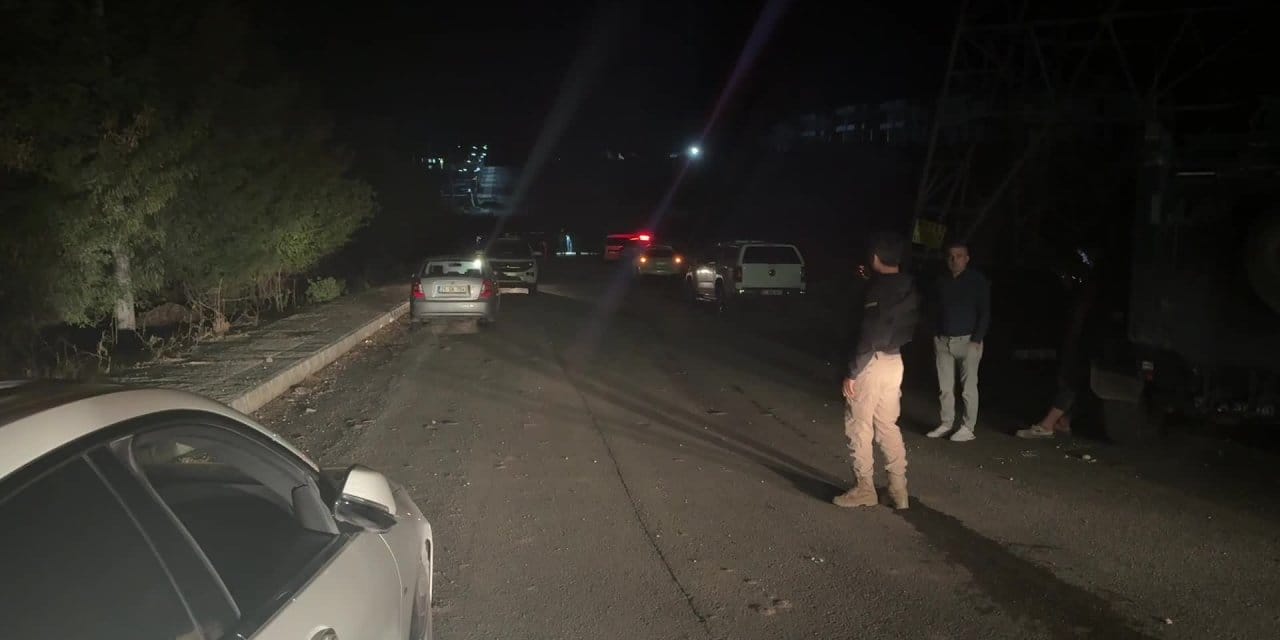 Diyarbakır’da ‘dur’ ihtarına uymayan araç dehşet saçtı