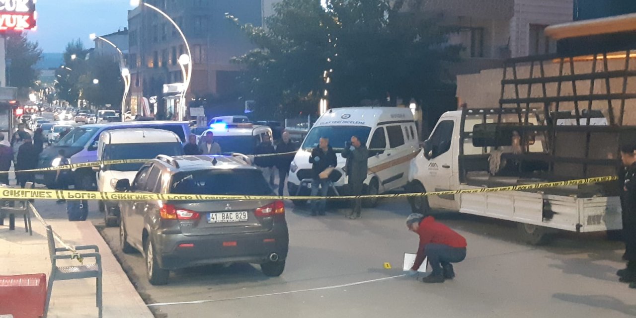 Çocuk 'sürücü' trafikte çıkan kavgada vuruldu