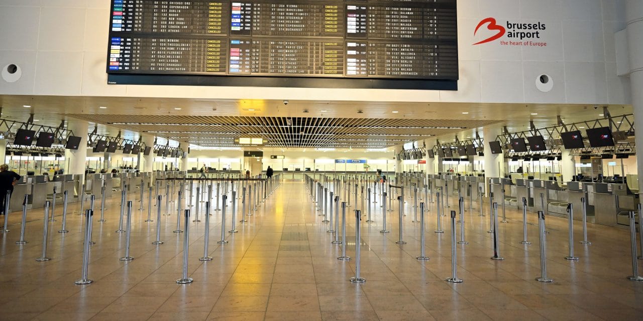 Avrupa'nın kalbi durdu! Emekçiler şalteri indirdi ne uçak kalkıyor ne tren gidiyor