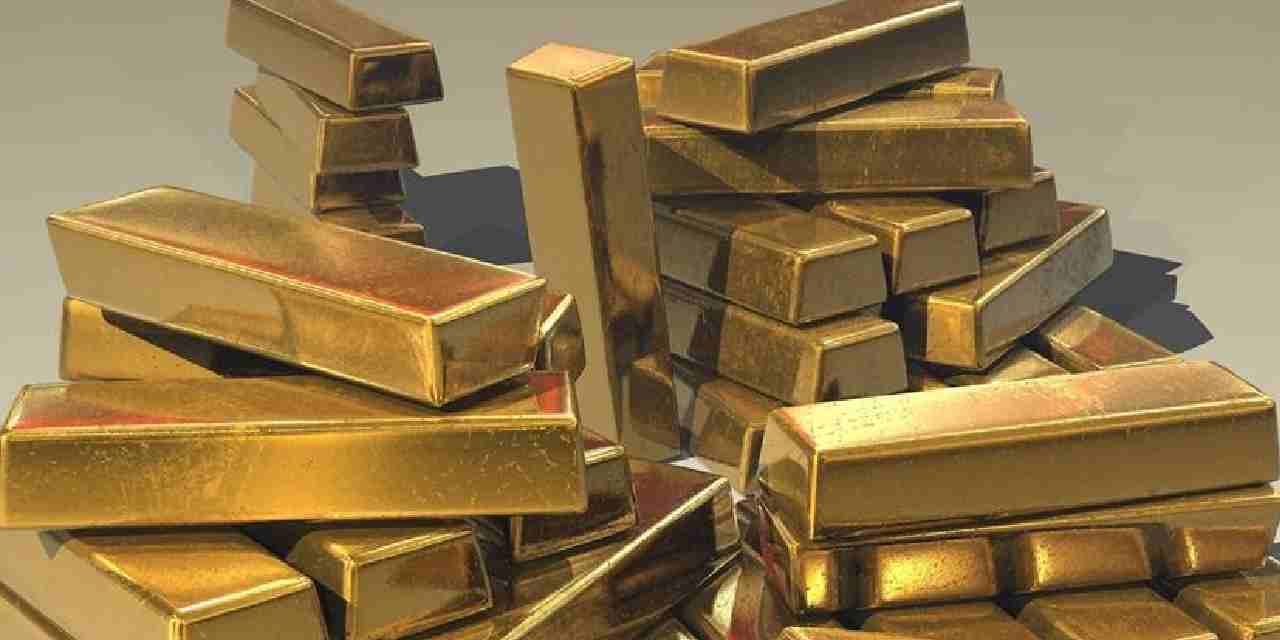 Ünlü ekonomist tarih vererek açıkladı: Altın fiyatları daha fazla gerileyebilir