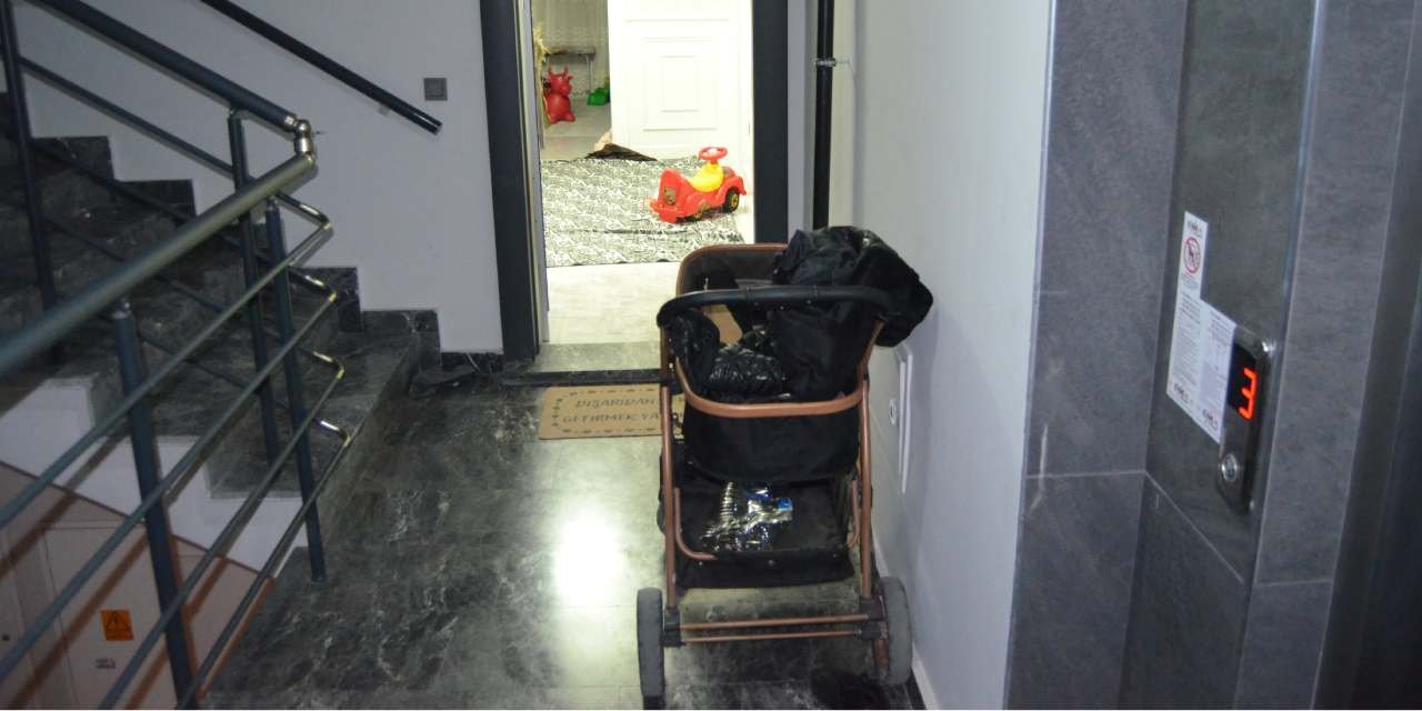 Anne ve oğlu zehirlenerek öldü: Geriye oyuncaklar ve boş bebek arabası kaldı