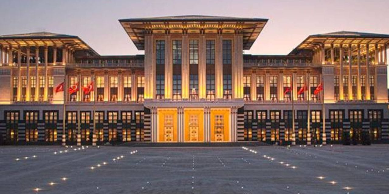 Saray'ın bir saatlik masrafı 92 emekli maaşına bedel!