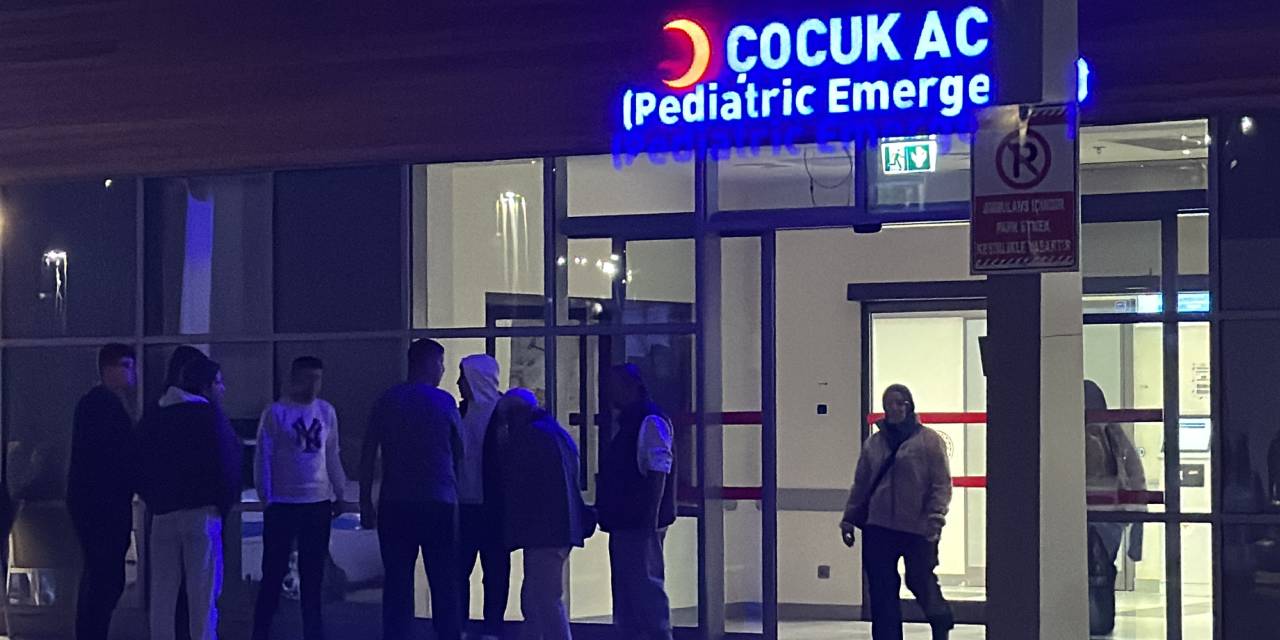 Kütahya'da okul gezisi dönüşü zehirlenme şüphesi: 17 öğrenci hastanelik oldu