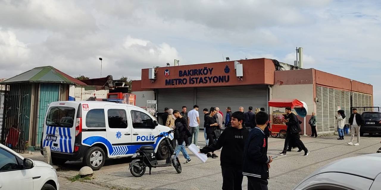 Bakırköy Metro İstasyonu'nda intihar