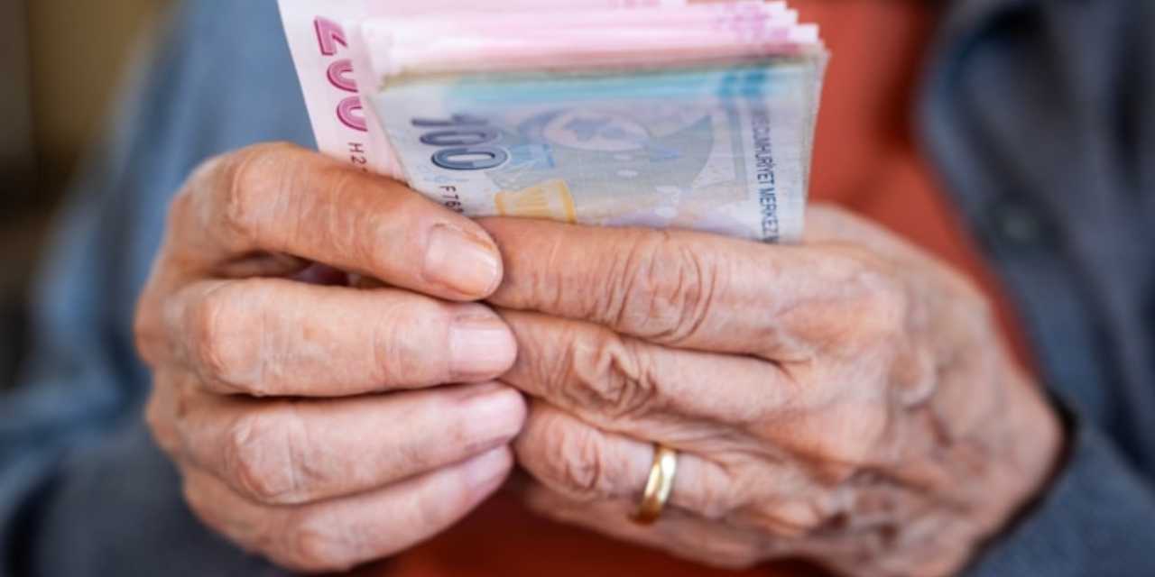 Merkez Bankası enflasyon tahiminini açıkladı: Emekli zammı ortaya çıktı