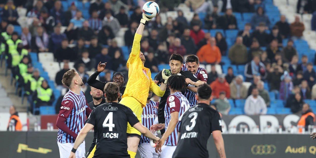 Trabzonspor: 28 Çaykur Rizespor: 9