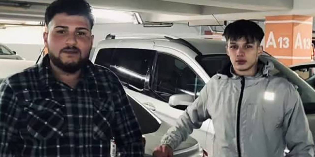 Menfezde cesetleri bulunmuştu: 2 arkadaş toprağa verildi