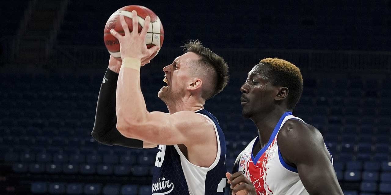 Bahçeşehir Koleji durdurulamıyor