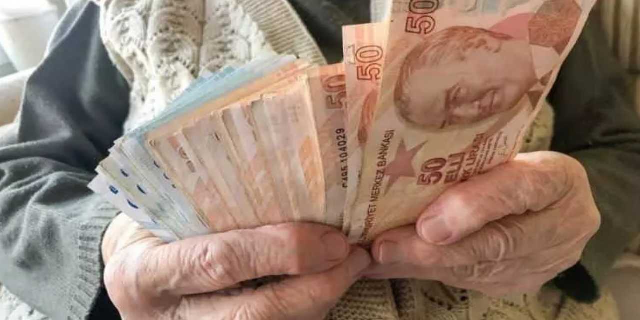 Emekli maaşına yapılacak zammı açıkladı: Yeni rakam ortaya çıktı
