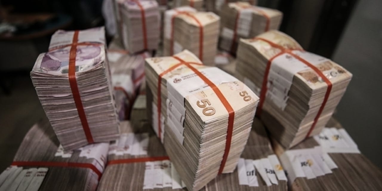 'Bütçede sapma' açıklaması: "Burası bir hesap verme yeri"