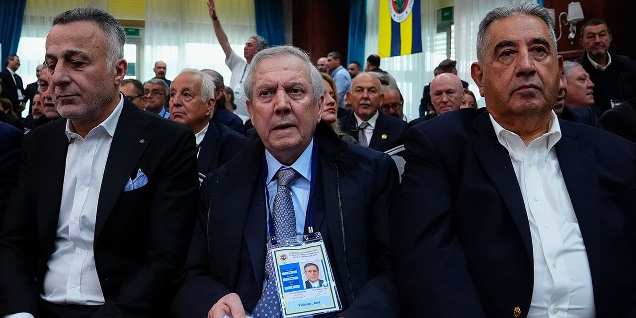 Fenerbahçe Divan Kurulu'nda kavga çıktı: Aziz Yıldırım çıldırdı