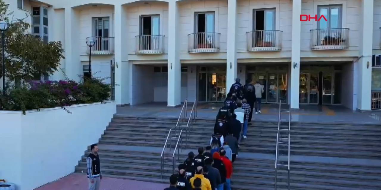 Bodrum merkezli 4 ilde göçmen kaçakçılığı operasyonu: 13 tutuklama