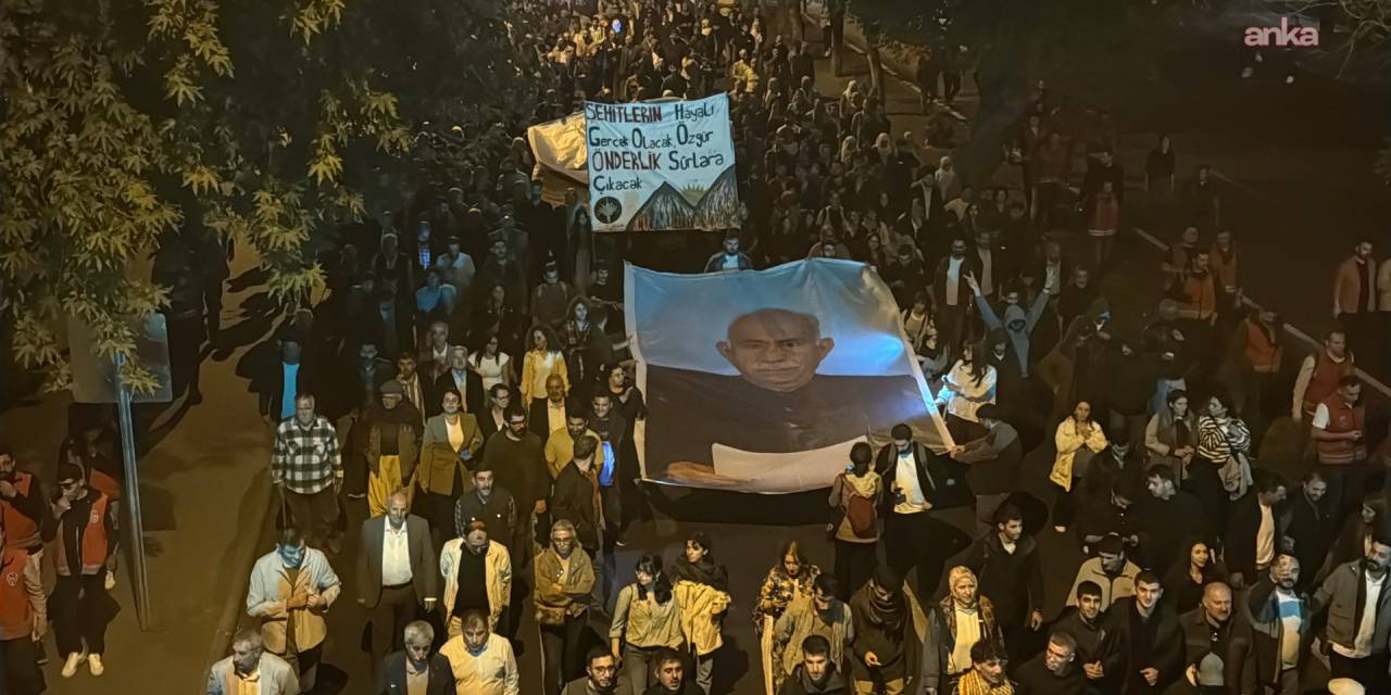 Diyarbakır’da 'Öcalan’a özgürlük' yürüyüşüne polis müdahalesi