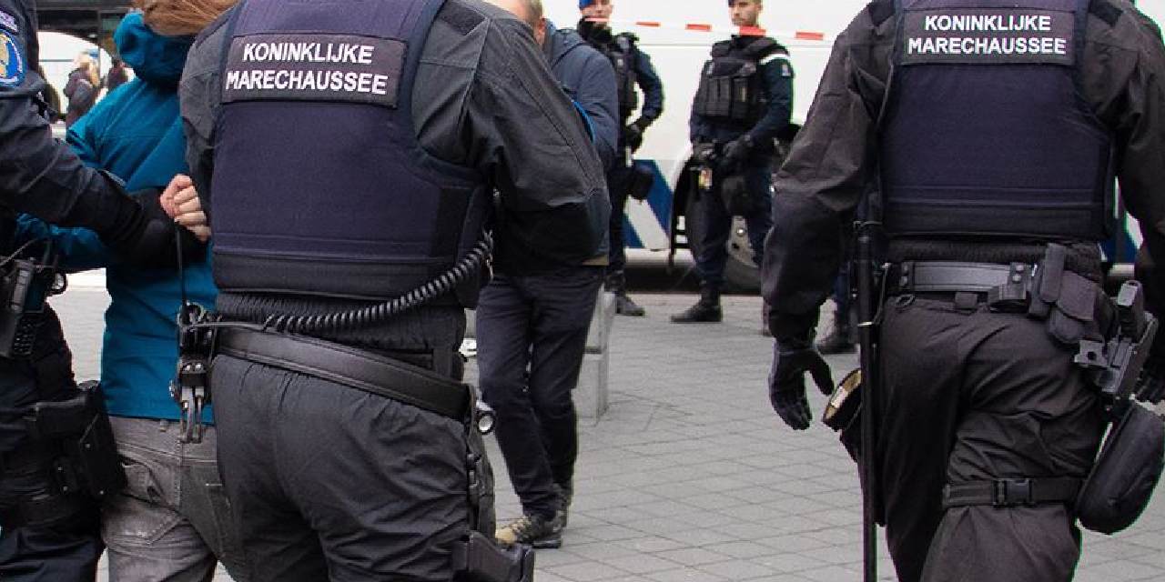 Türkiye'den sınır dışı edilen IŞİD'li terörist, Hollanda'da gözaltına alındı