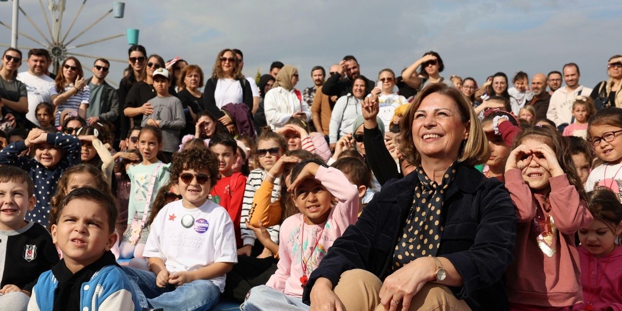Eskişehir Büyükşehir Belediye Başkanı Ünlüce: "Bilimin ışığında, geleceğe emin adımlarla ilerliyoruz"
