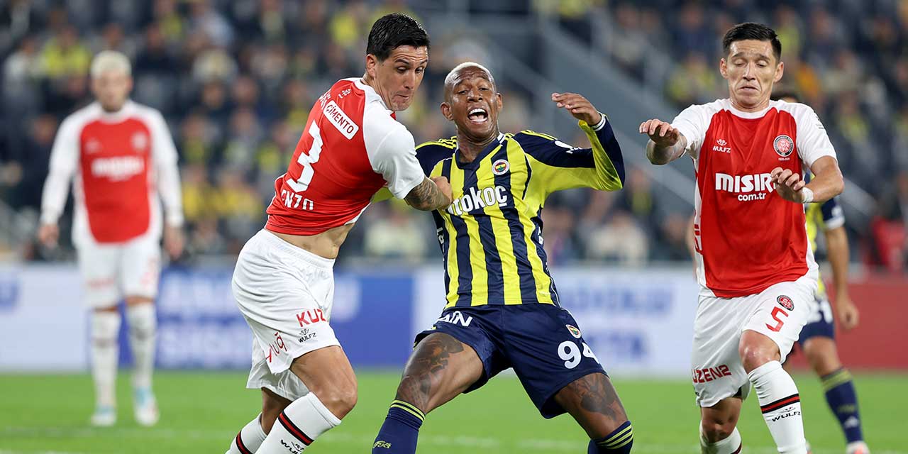 Kadıköy'de yaşananlara dayanamadı: Stadı terk etti