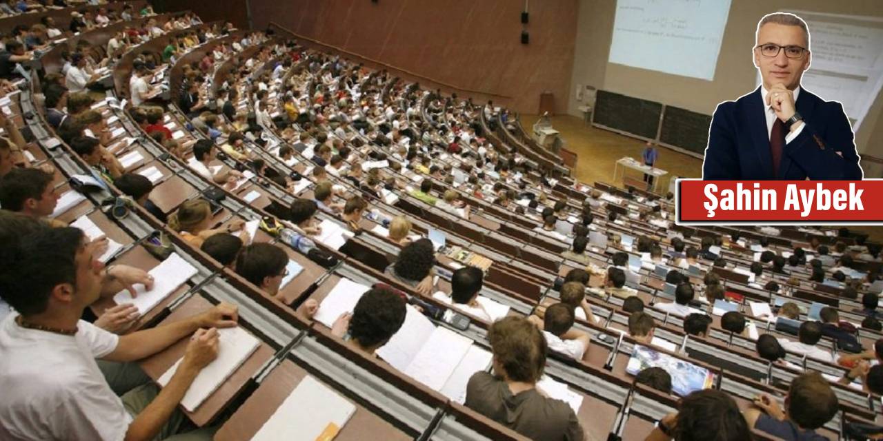 Eğitim fakülteleri varken akademi öğretmenin neyine?