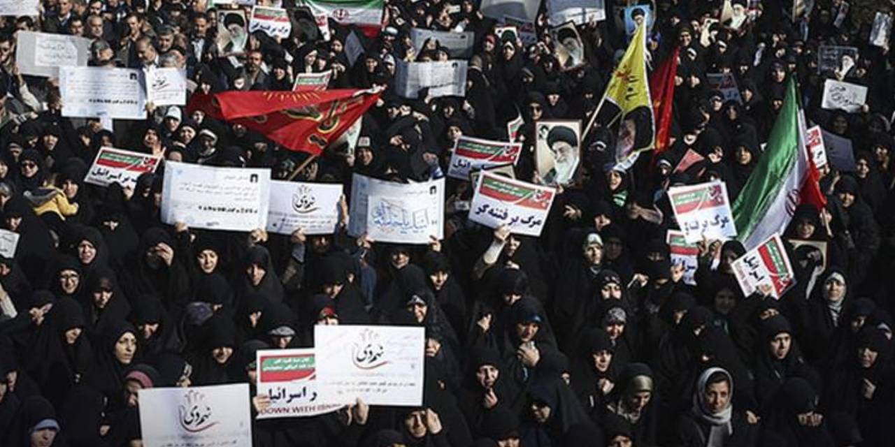 İran'da neler oluyor, gösteriler neden başladı? Kimler destekliyor?