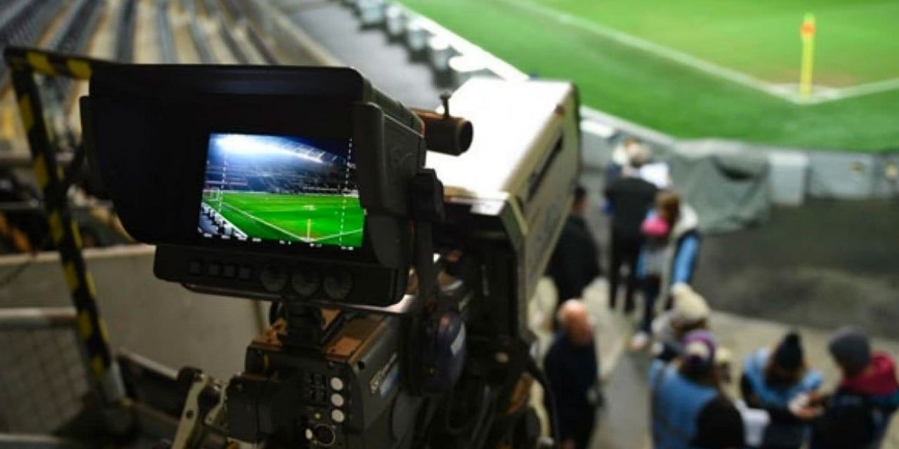 TRT müjdeyi verdi: Dev maç şifresiz kanalda