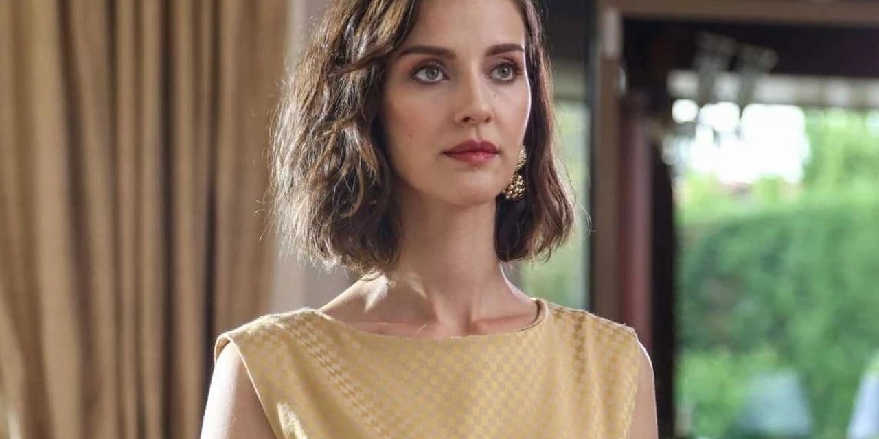 Oyuncu İrem Helvacıoğlu ve bebeğinin yaralandığı kazaya soruşturma başlatıldı