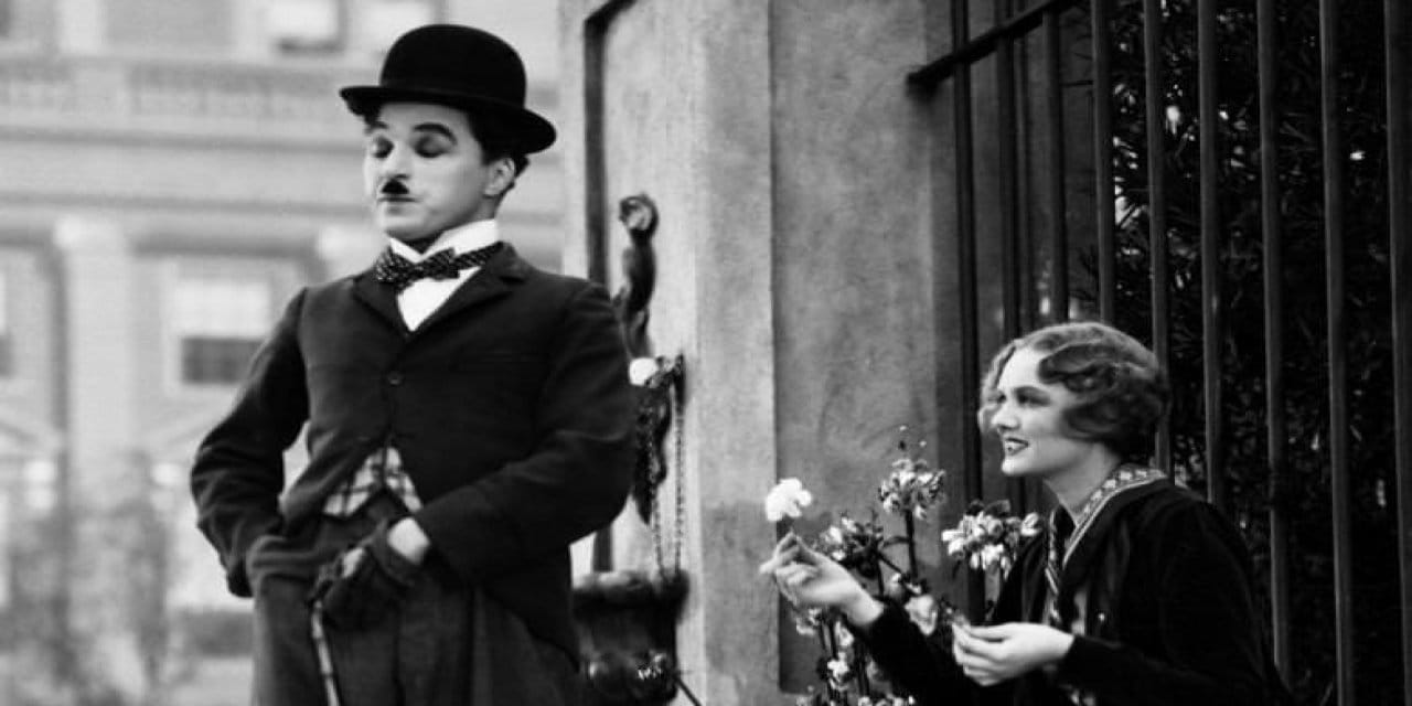 Boğaziçi’nde nostaljik gece: Charlie Chaplin filmlerine canlı piyano ve tarihi org eşliği
