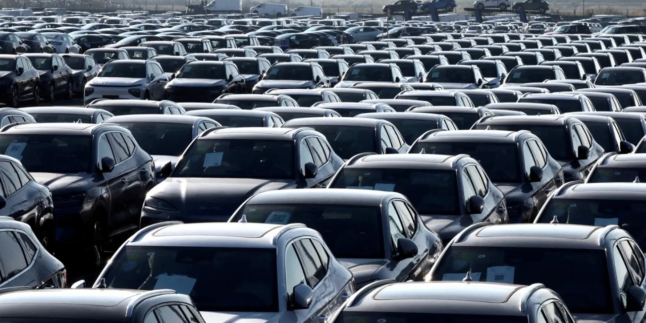 Sıfır araç  artık hayal oldu: 2. el piyasası patladı gitti!