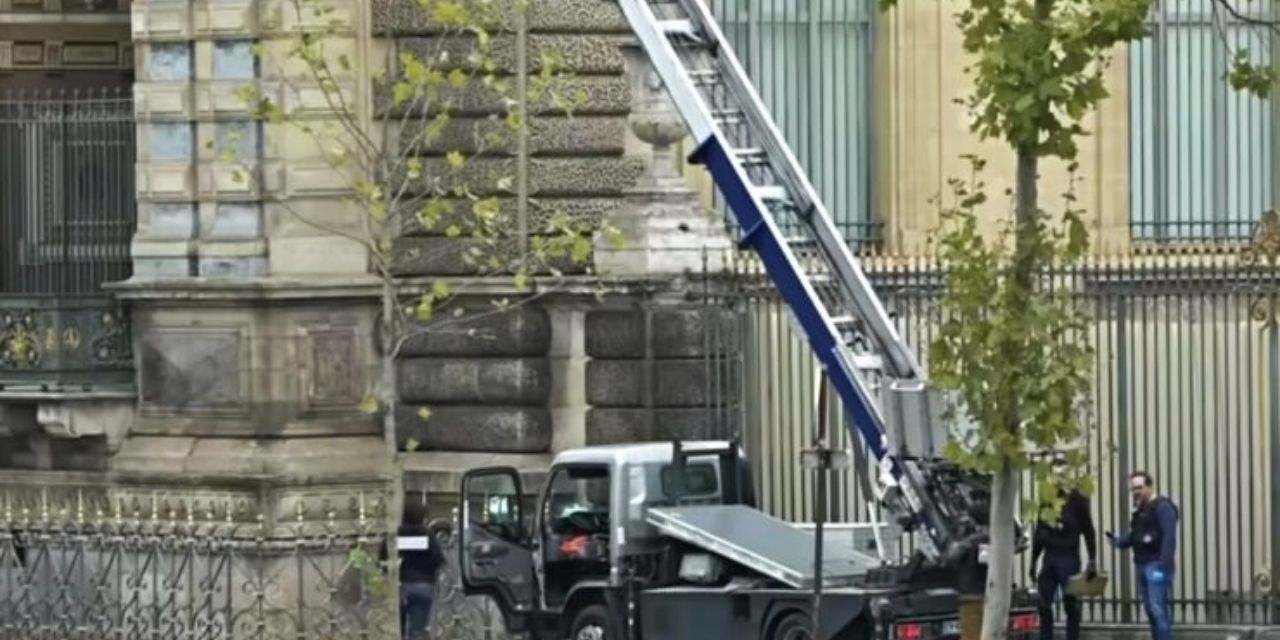 Louvre Müzesi için yeni karar! Yıl sonuna kadar süre verildi