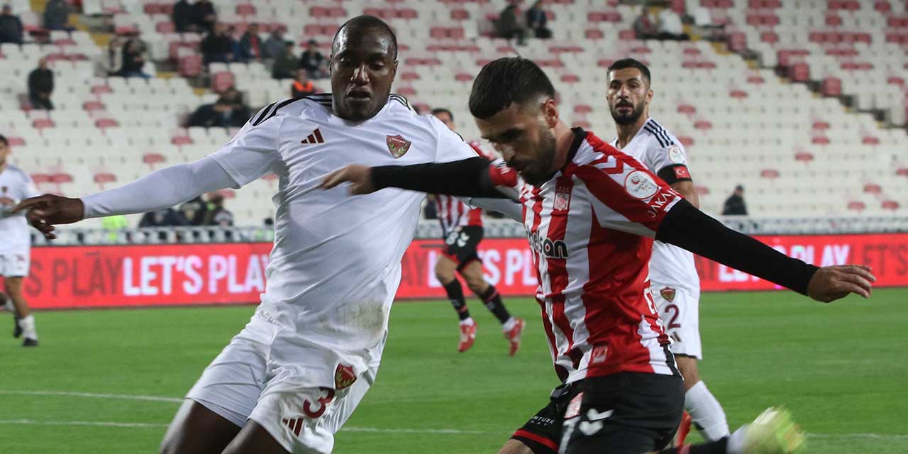 Sivasspor zor kurtardı