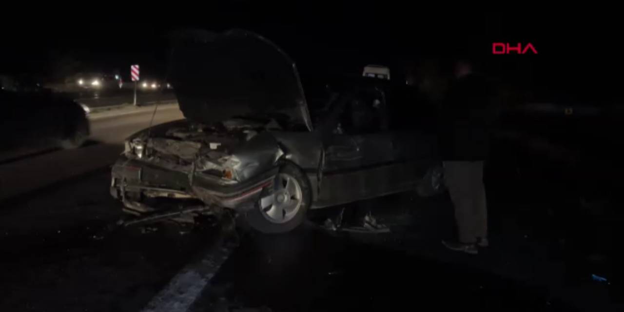 Çankırı'da facia! İki otomobil çarpıştı: 1 ölü 3 yaralı